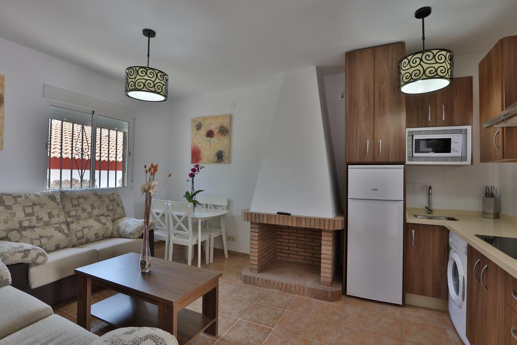 Apartamentos El Madronal Кото-Риос Экстерьер фото