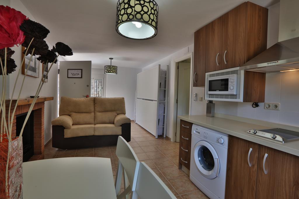 Apartamentos El Madronal Кото-Риос Экстерьер фото